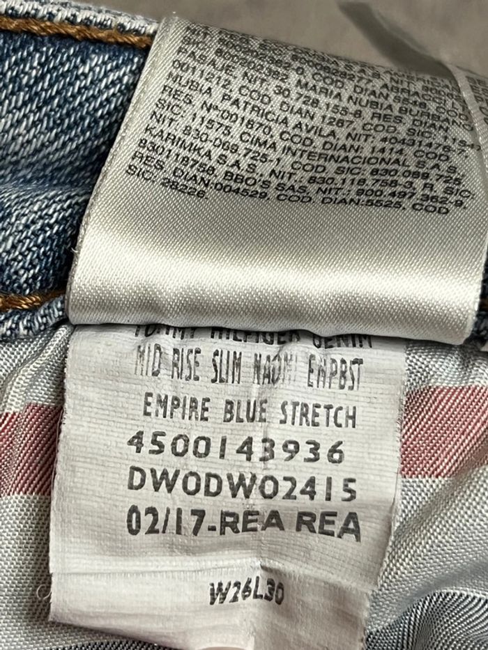 Jean femme Tommy Hilfiger mid rise slim W26 L30 - photo numéro 7