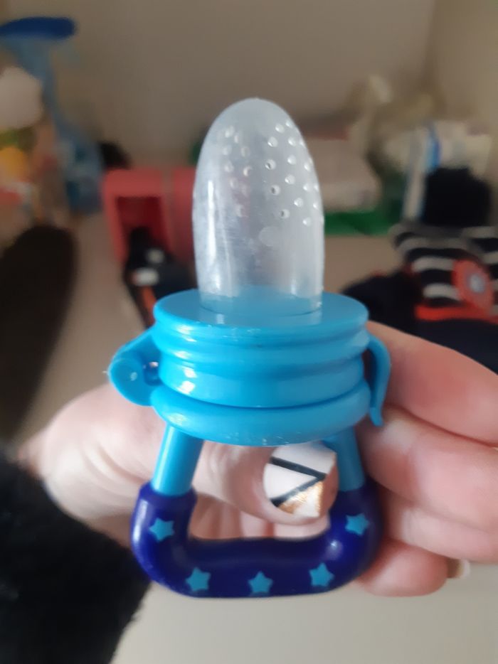 Tétine à fruits - photo numéro 3