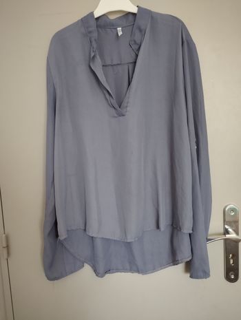 Blouse en superbe état marque lucky taille S