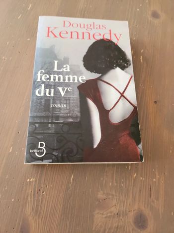 Livre La femme du Ve - Douglas Kennedy- grand livre broché