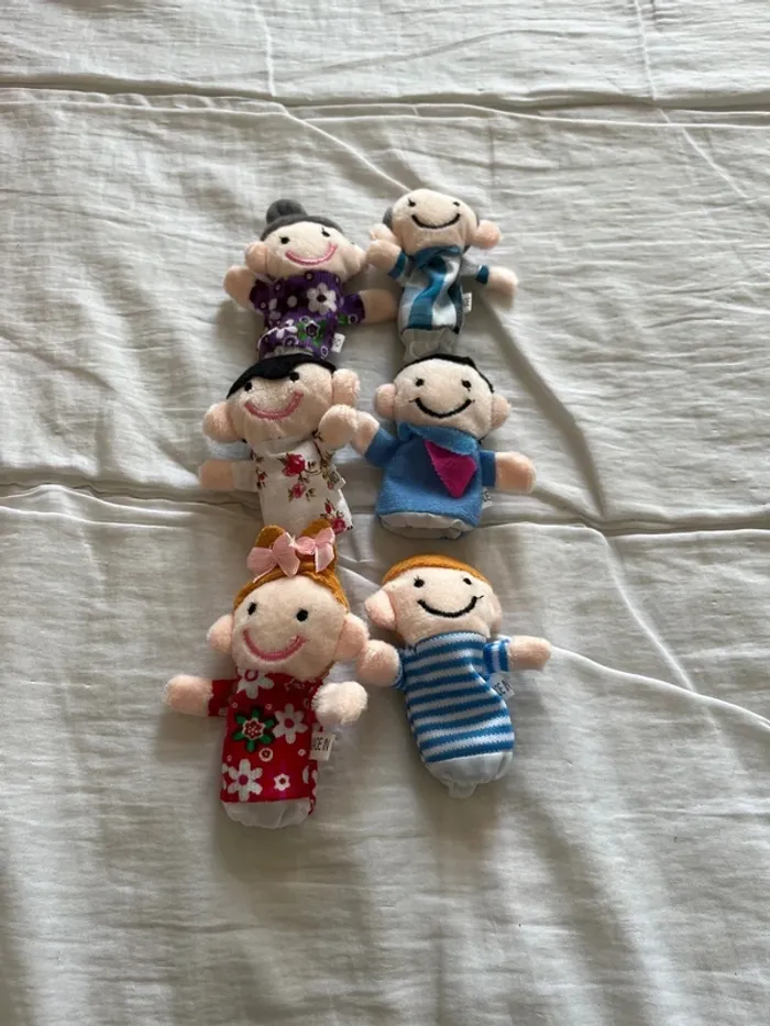 Marionnettes de doigts