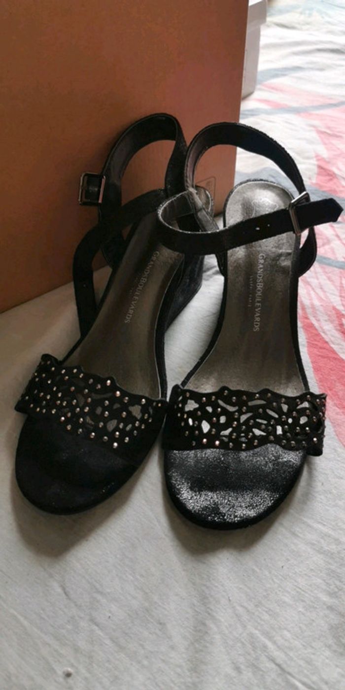 Pieds nus