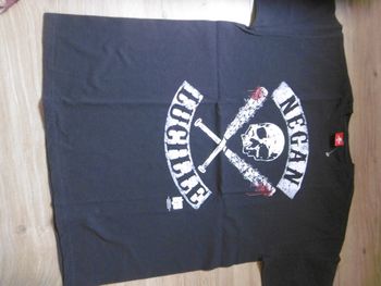 nastrovje tee shirt walking dead logo tête de mort  T XL