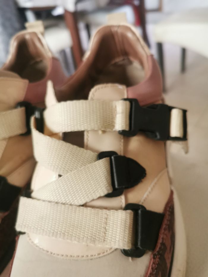 Belles sneakers cuir et enduit originales p 41 - photo numéro 5