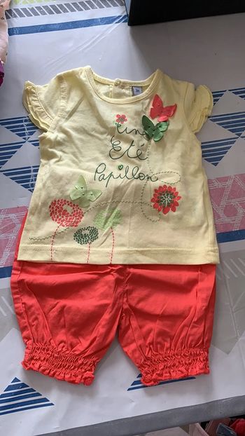 Ensemble short et tee shirt