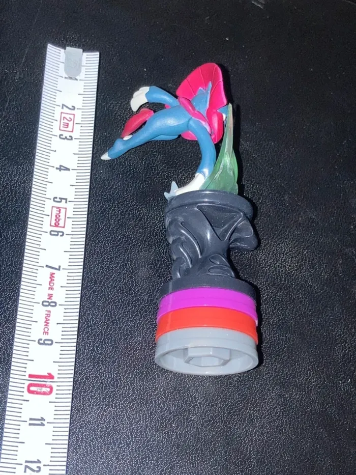 Figurine Figure Pokémon Battle Chess Kaiyodo - Dimoret / Weavile - photo numéro 5