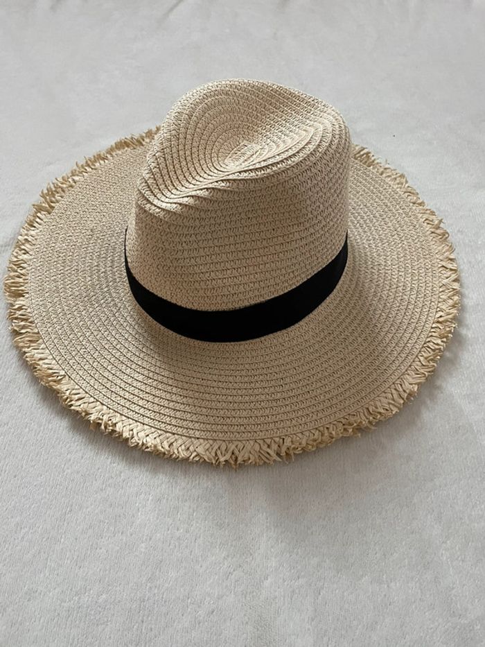 Chapeau femme Primark taille unique - photo numéro 2
