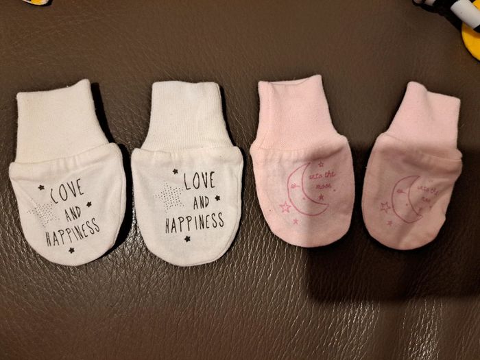 Moufles naissances neufs