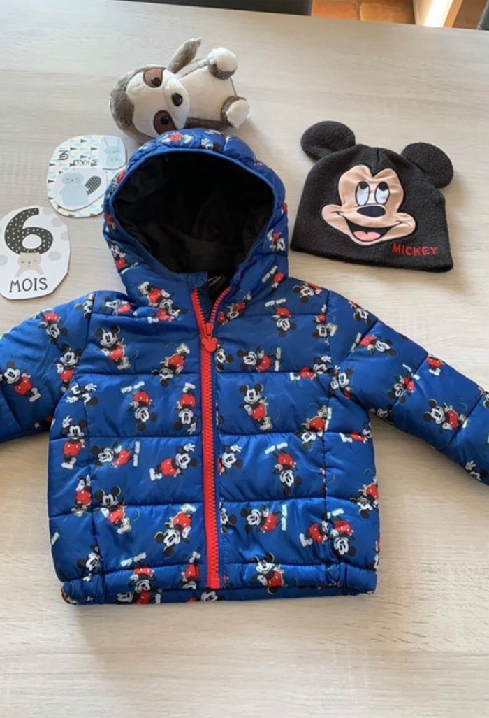 Manteau mickey et son bonnet