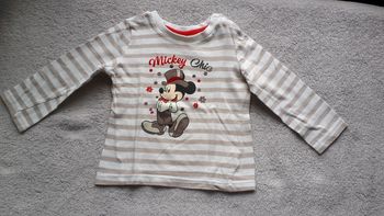 Tee shirt Disney manches longues 9 mois