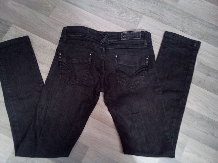 jeans femme T.36 - photo numéro 4