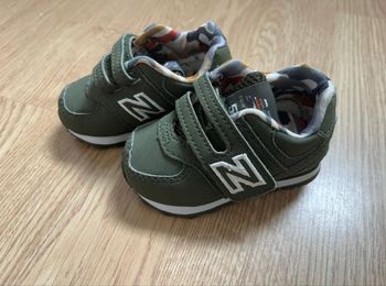 Chaussures taille 17 new balance
