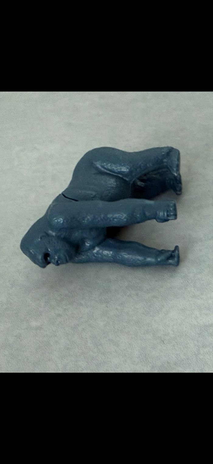 Figurine gorille - photo numéro 3