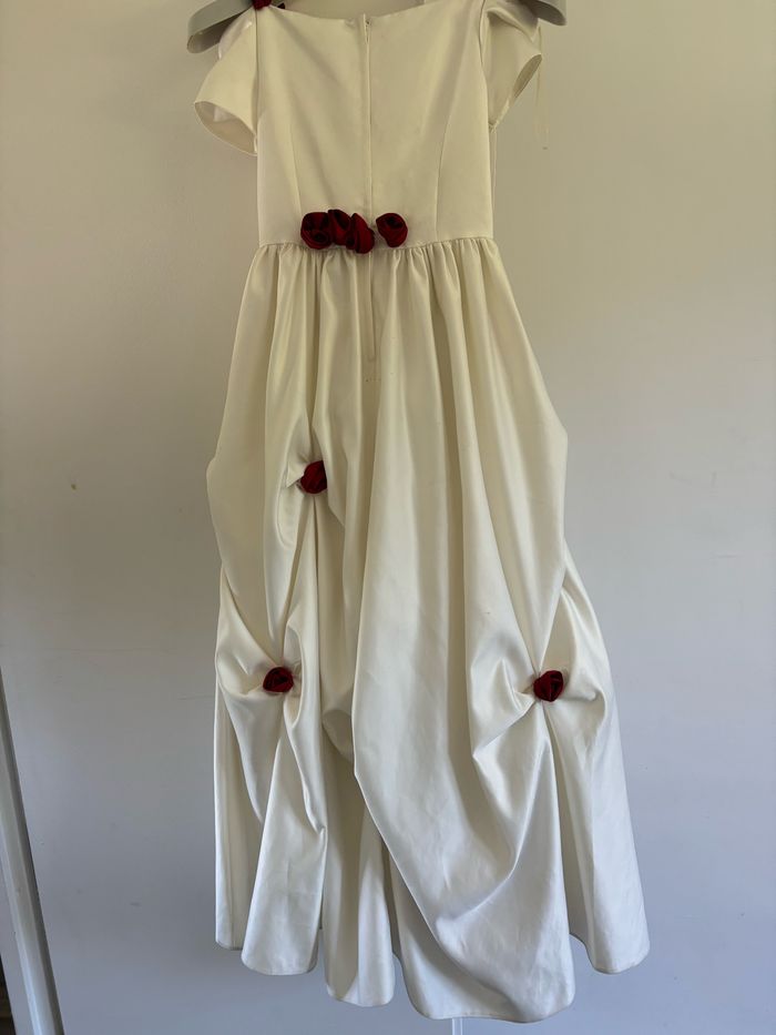 Robe de mariée enfant fille - photo numéro 2