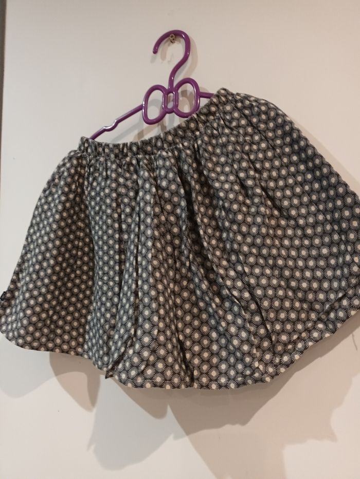 Jupe noir/blanc/moutarde 4ans - photo numéro 4