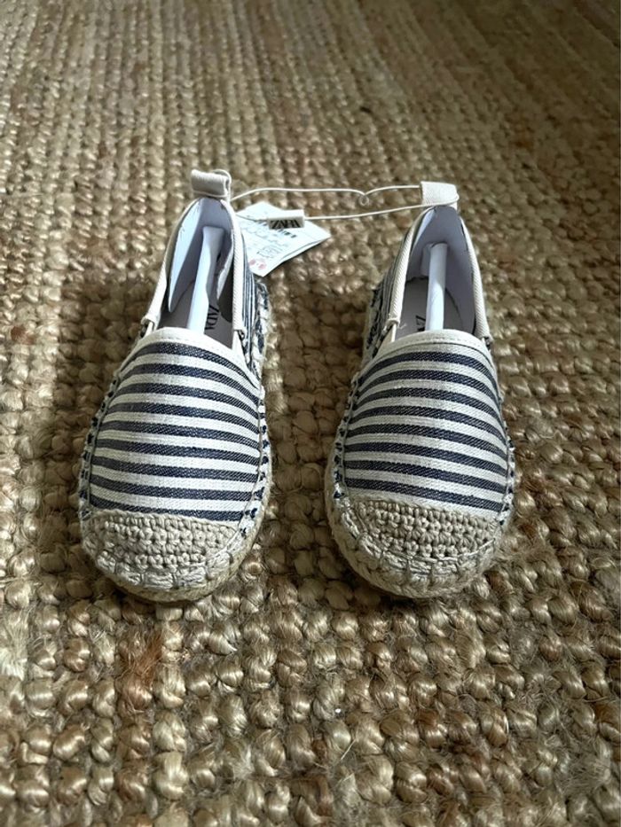 Espadrilles rayées bleu Zara 23 - photo numéro 3