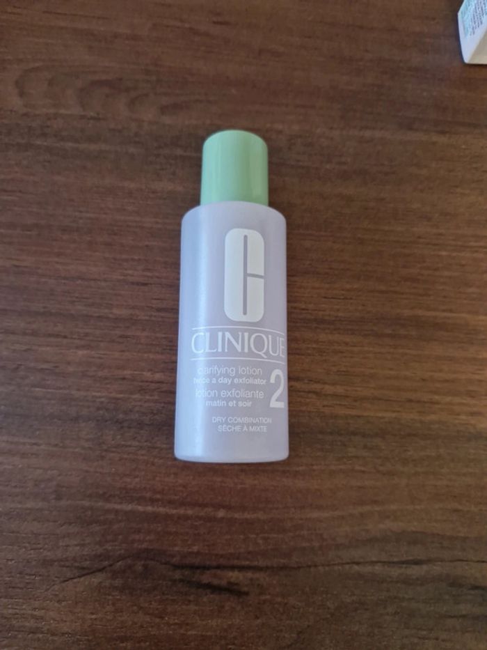 Lot produits clinique - photo numéro 2