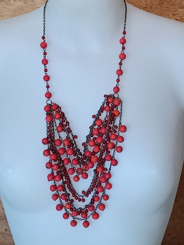 Collier fantaisie - photo numéro 1
