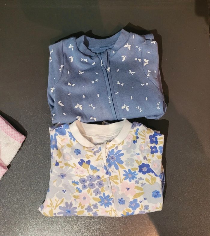 Pyjamas 1-3 mois fille - photo numéro 2