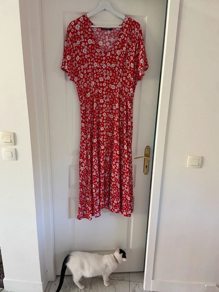 Robe d’été rouge à fleurs Monoprix taille 42 - photo numéro 4