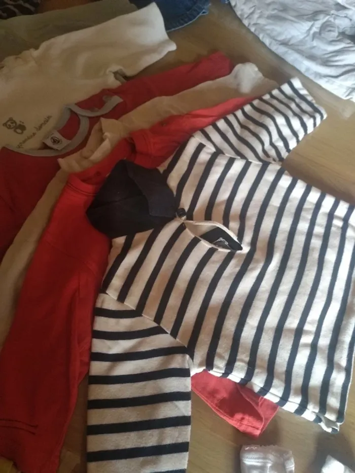 Lot De Vêtements Garçon 12 Mois - photo numéro 11