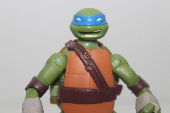 Figurine Léonardo - TMNT 2013 - photo numéro 2