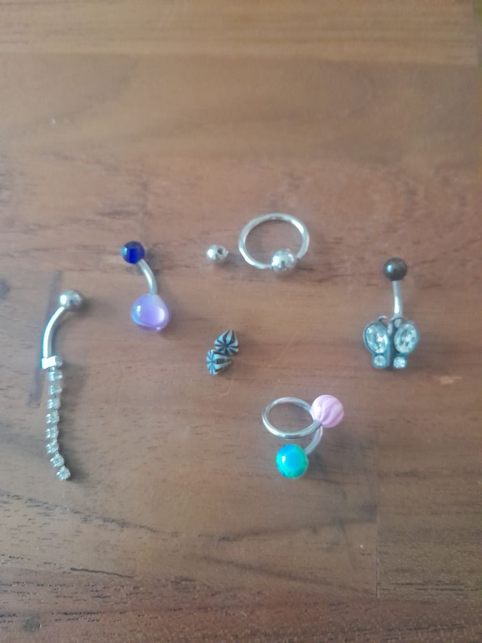 Lot piercing nombril