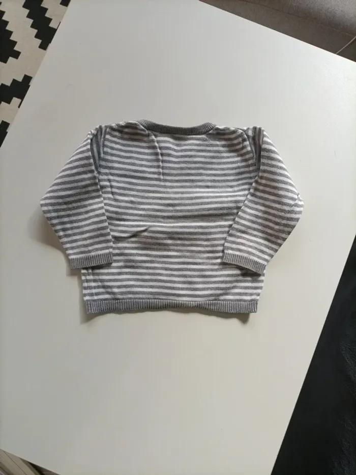 Pull rayé 9 mois - photo numéro 3