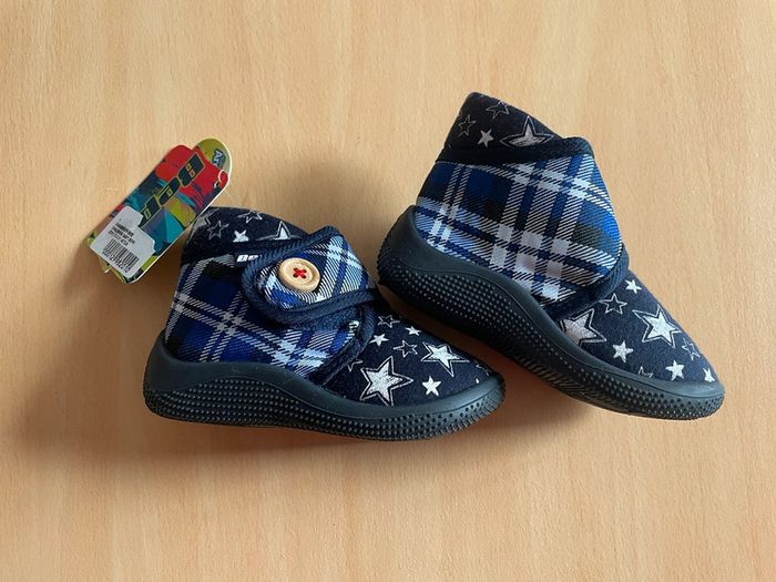 Chaussons Beppi neufs t20 - photo numéro 3