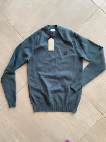 Pull neuf bleu gris