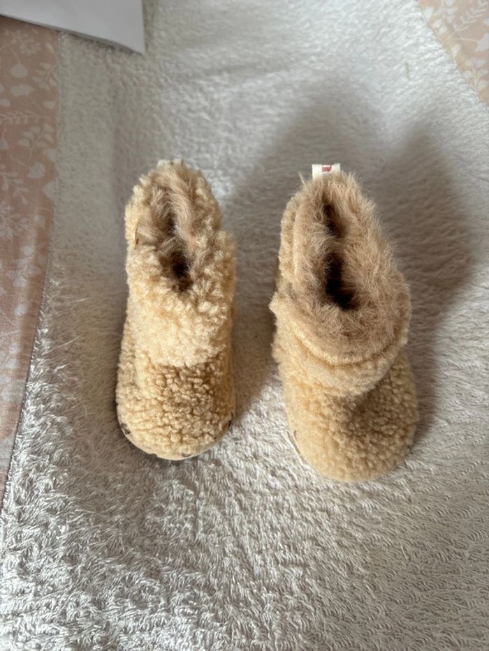 Bottes fourees bébé - photo numéro 2