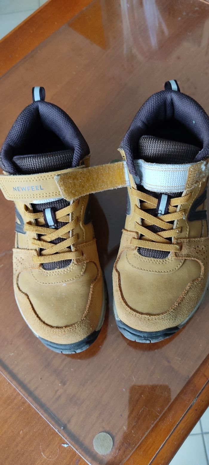 Baskets Decathlon cuir - photo numéro 3