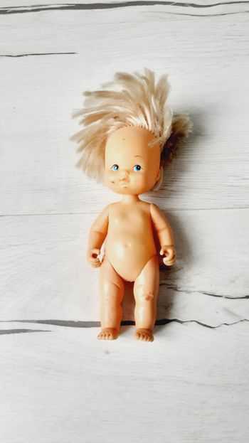 Poupée vintage Delavennat Hong Kong 15 cm