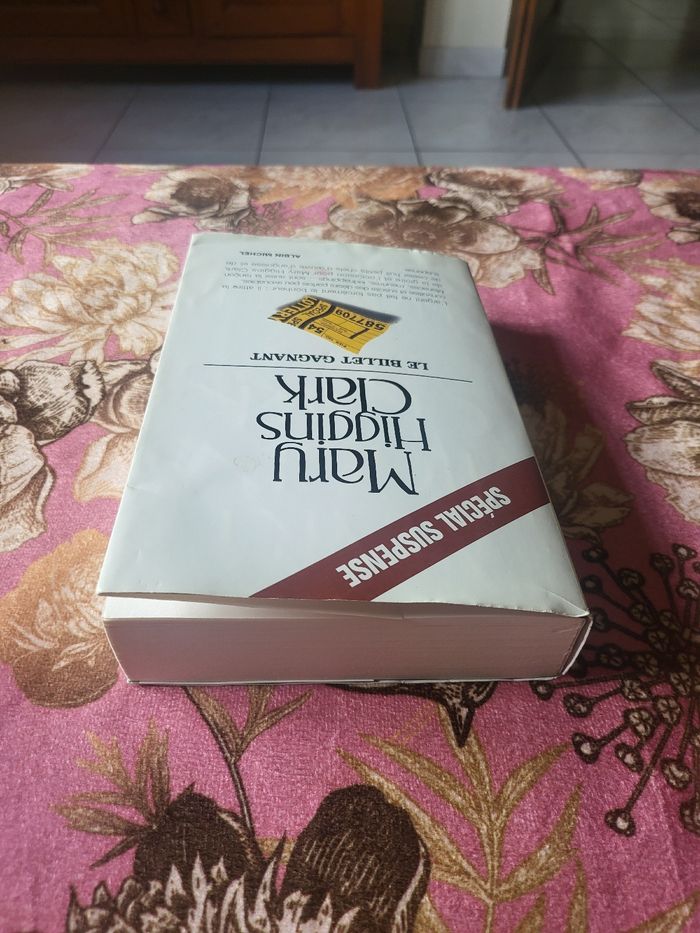 Livre 📖 le billet gagnant - photo numéro 3