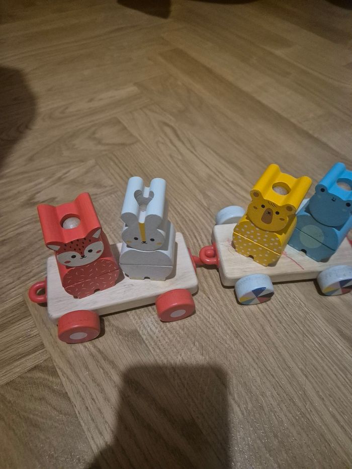 Petit train des animaux  en bois 1er âge - photo numéro 4