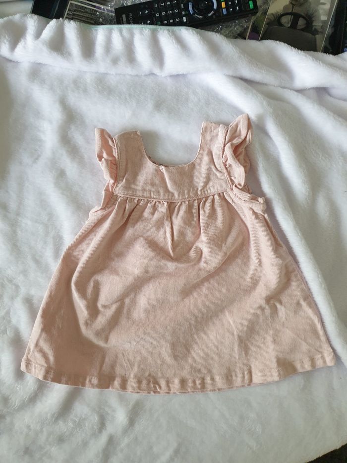 Lot 4 robes 6 mois