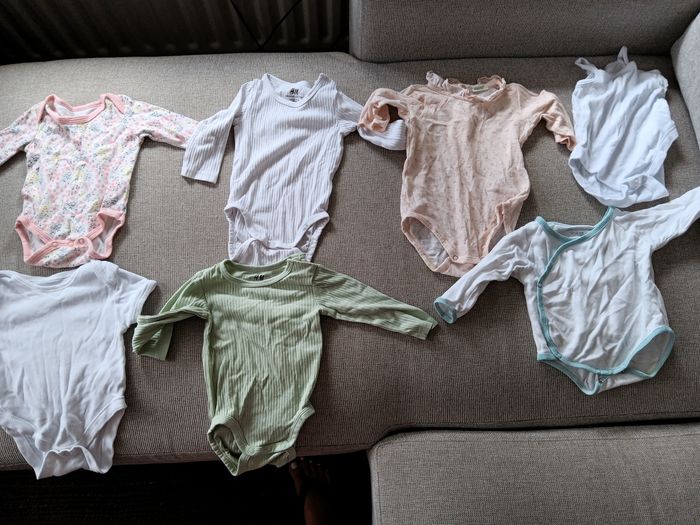 Vetement pour bebé de 1-6 mois, body, chemise, pantalón, chemise, etc. - photo numéro 6