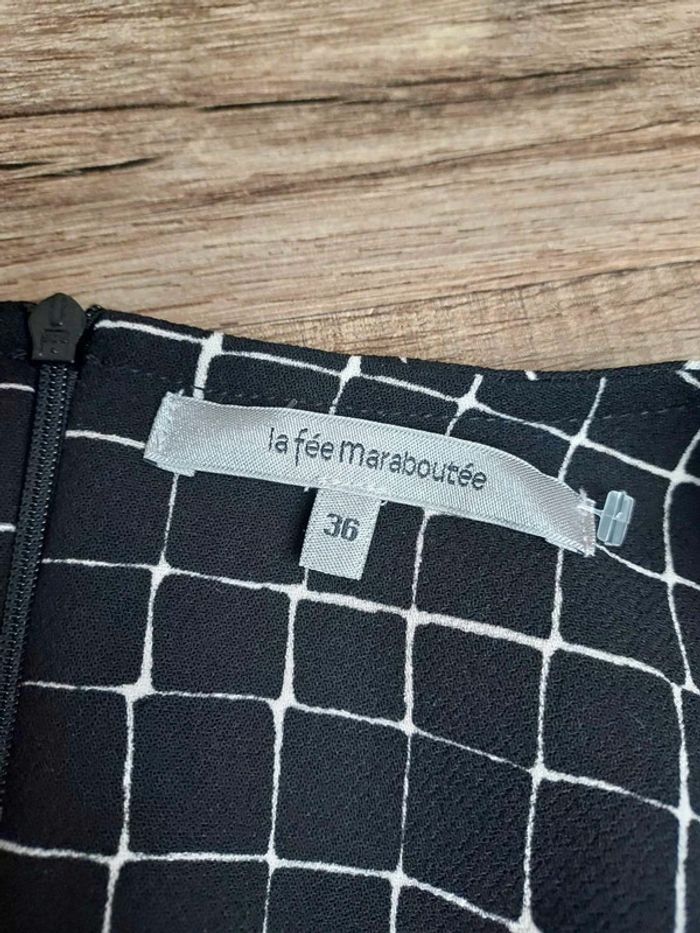 Très jolie robe La fée Maraboutée
Taille 36 - photo numéro 5