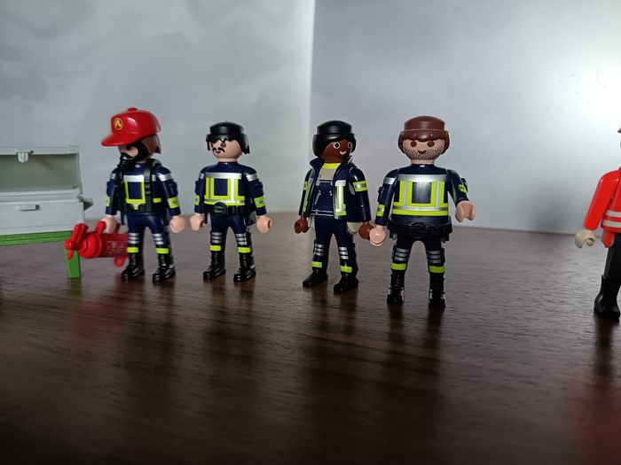 Lot playmobil pompiers - photo numéro 2