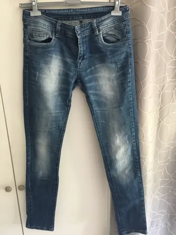 Jeans bleu lee cooper T.40