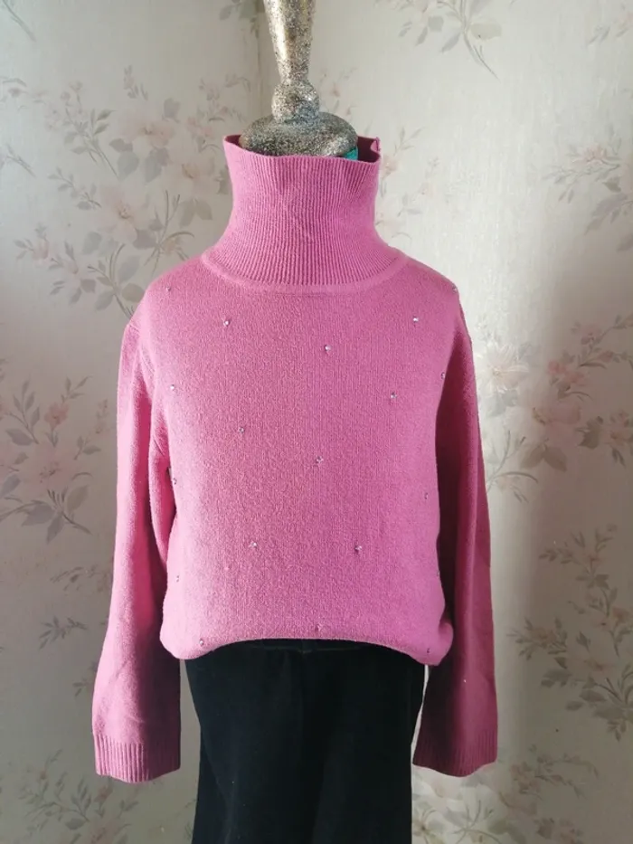 Pull côtelé col roulé rose avec strass / sans marque / (6-8ans) - photo numéro 2
