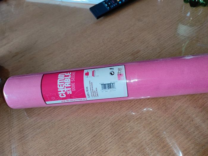 Chemin de table fushia 10m