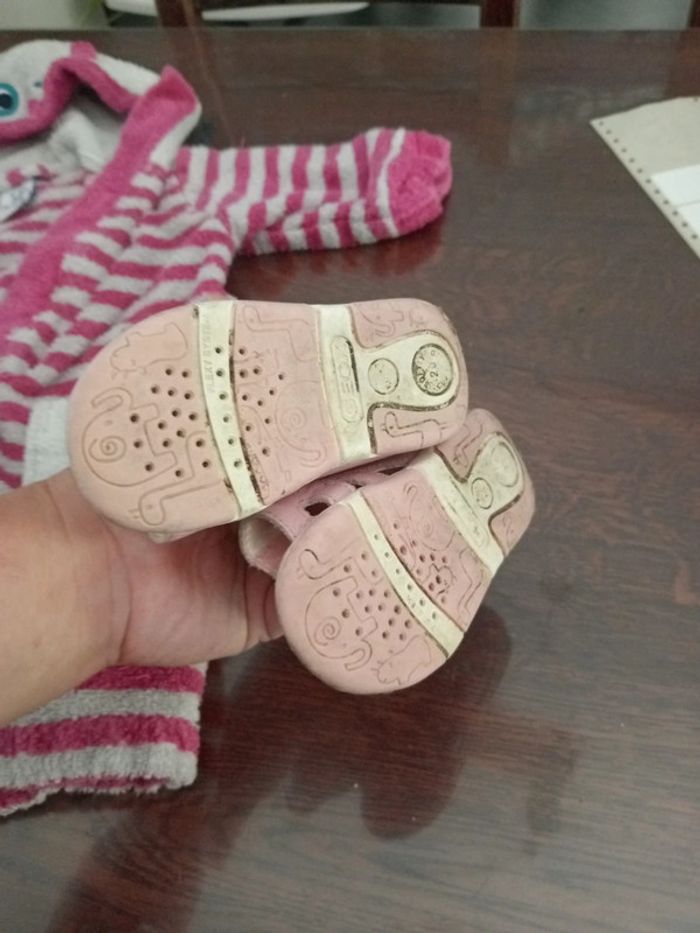 Chaussures pointure 20 - photo numéro 2