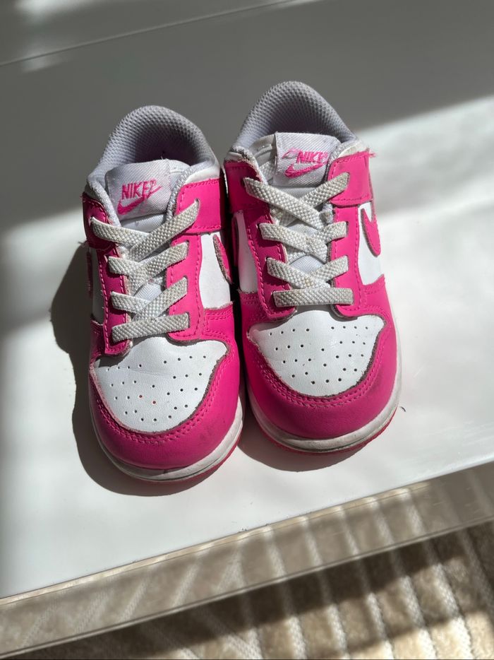 Nike rose