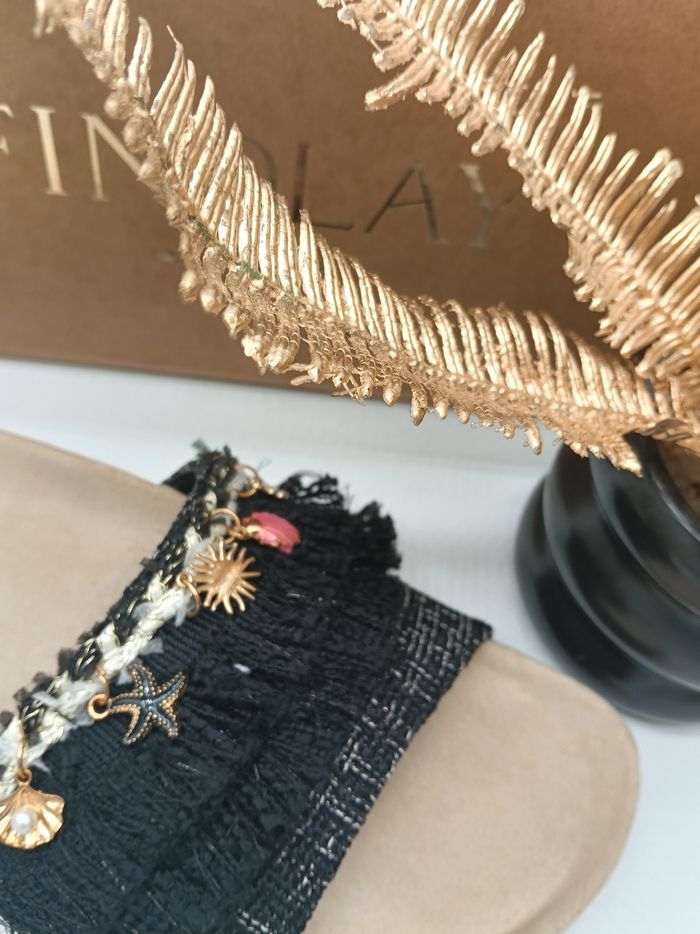 Claquettes neuve - photo numéro 2