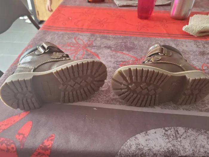 Chaussures enfant en cuir - photo numéro 5