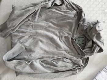 Pull a capuche homme