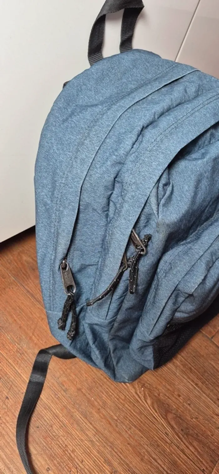 Grand sac Eastpak - photo numéro 3