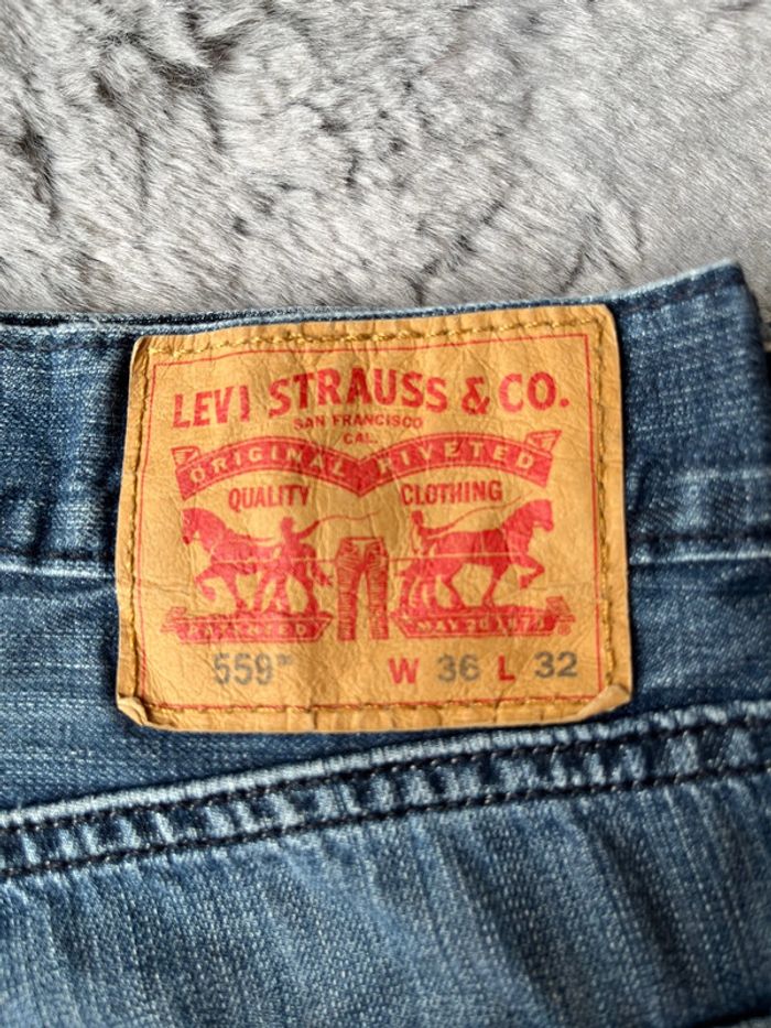 Jeans Lévis 559 coupe droite W36 L32 - photo numéro 3