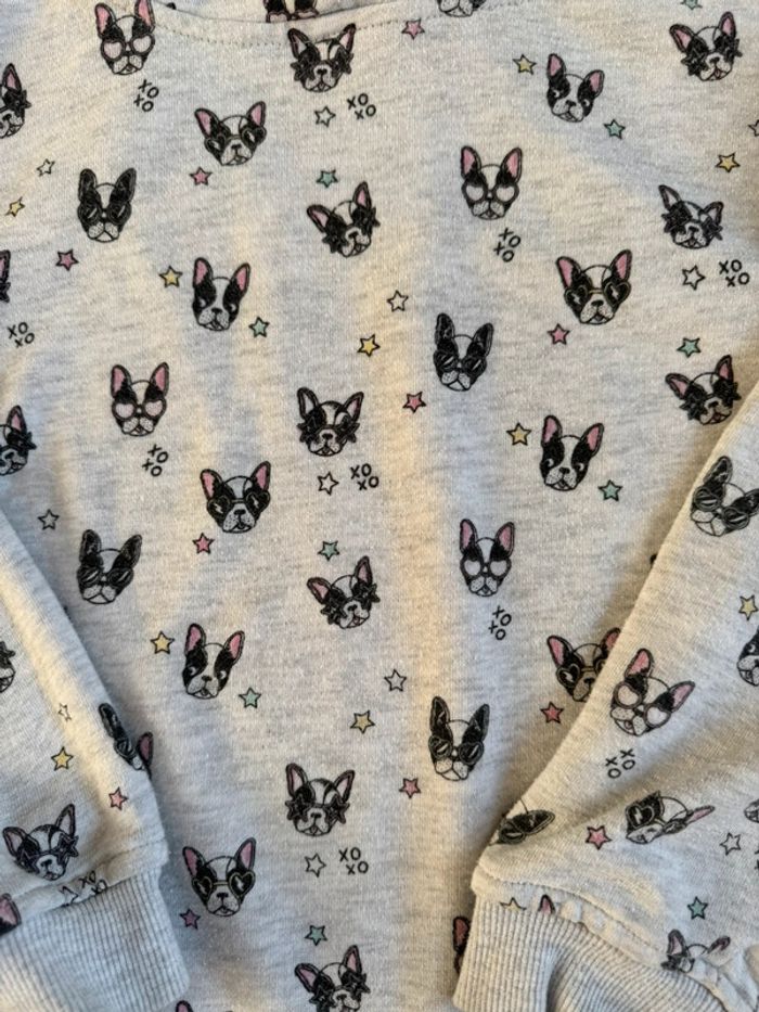 🎀 Pull à capuche gris 7-8 ans Primark - photo numéro 2